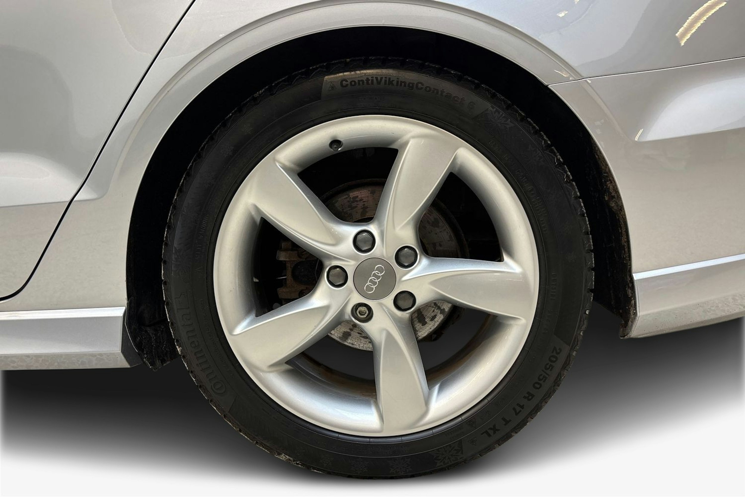 hopea Audi A3 2017 kuva 9.