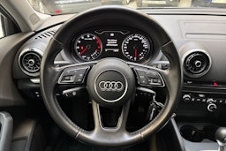 hopea Audi A3 2017 kuva 15.