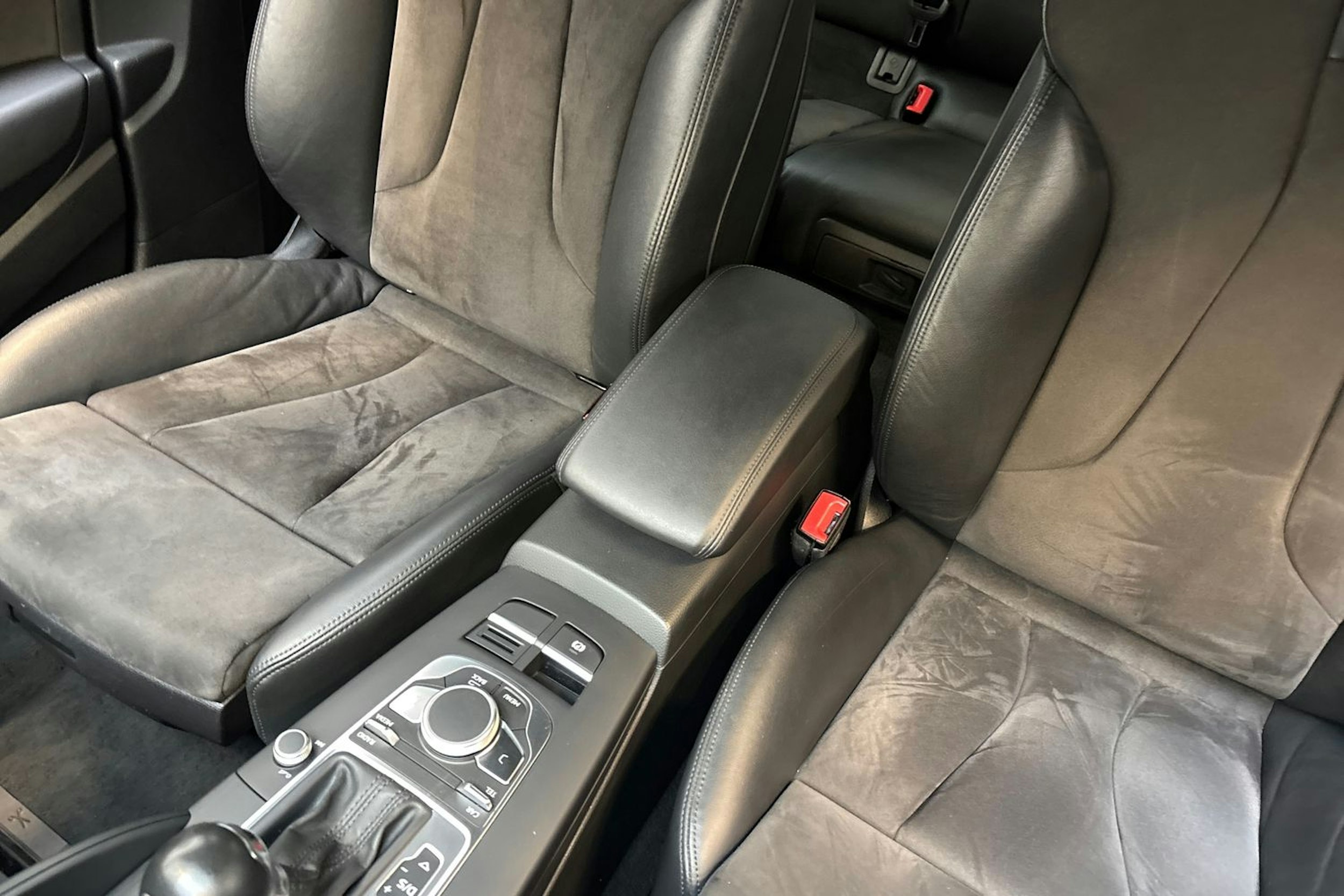 hopea Audi A3 2017 kuva 19.