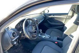 Musta Audi A3 2017 kuva 3.