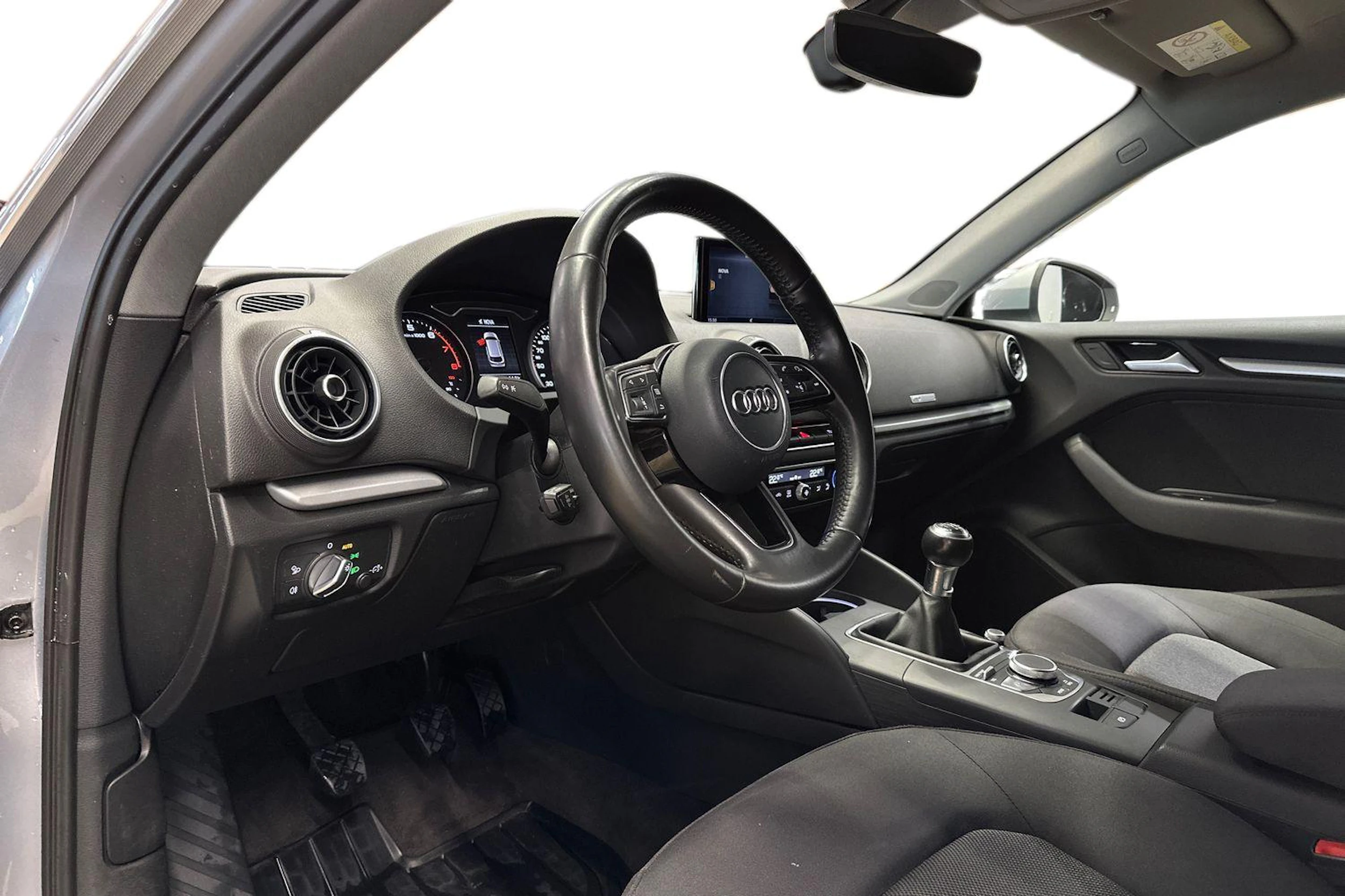 hopea Audi A3 2017 kuva 6.