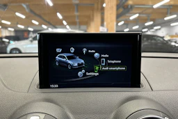 hopea Audi A3 2017 kuva 13.