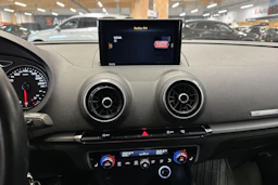 hopea Audi A3 2017 kuva 14.