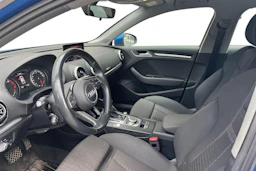 sininen Audi A3 2017 kuva 3.