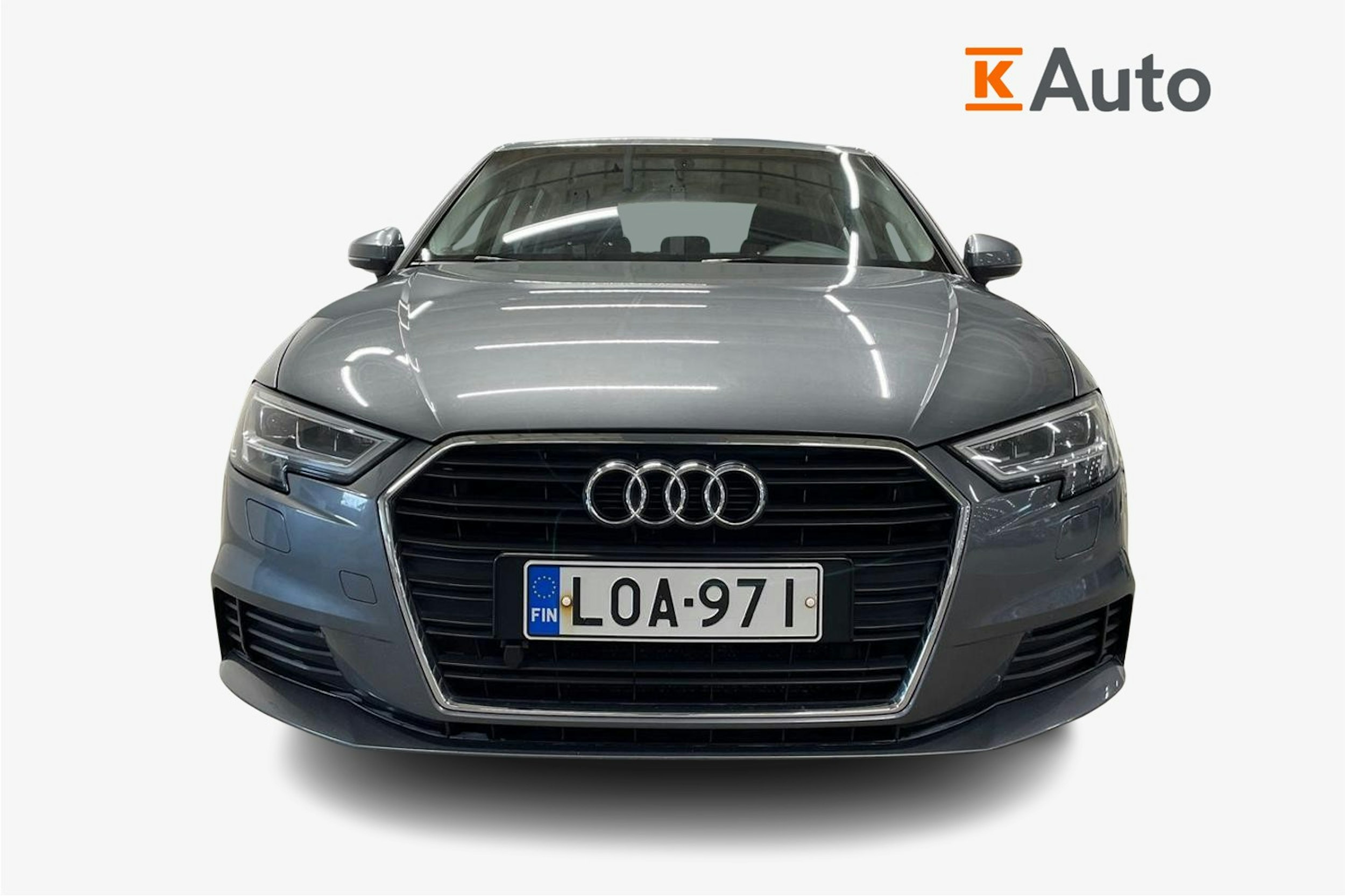 harmaa Audi A3 2017 kuva 5.