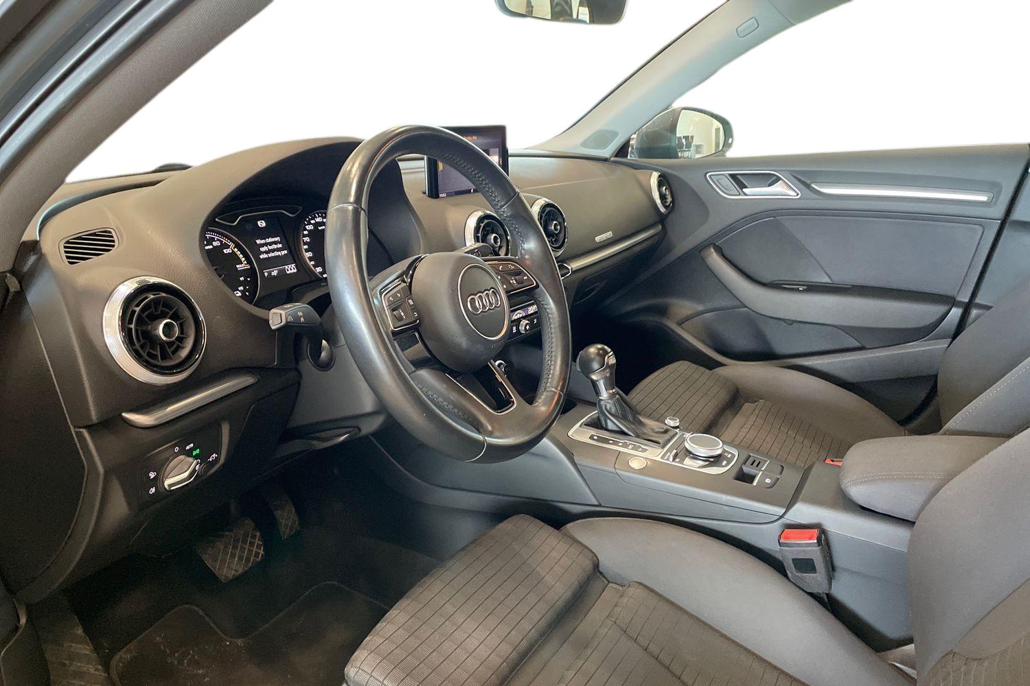 Audi A3 2017, kuva 6/30