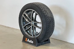 Harmaa Audi A3 2017 kuva 10.