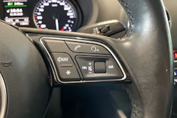 Harmaa Audi A3 2017 kuva 14.