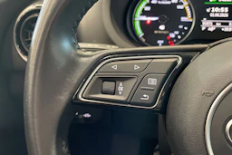 Harmaa Audi A3 2017 kuva 15.