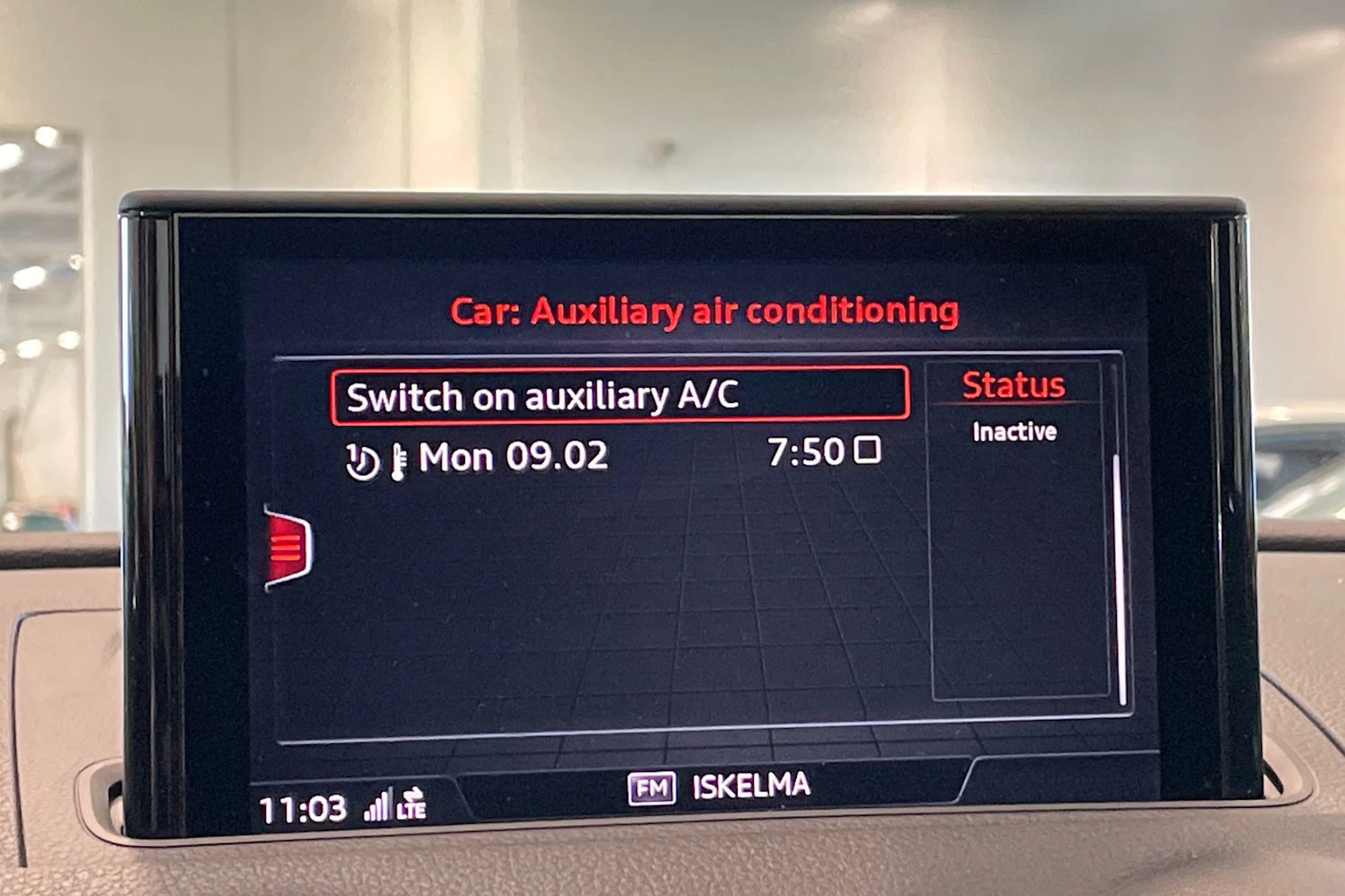 Harmaa Audi A3 2017 kuva 24.