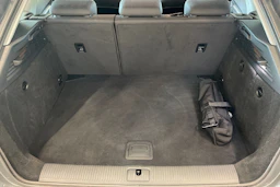 Harmaa Audi A3 2017 kuva 28.
