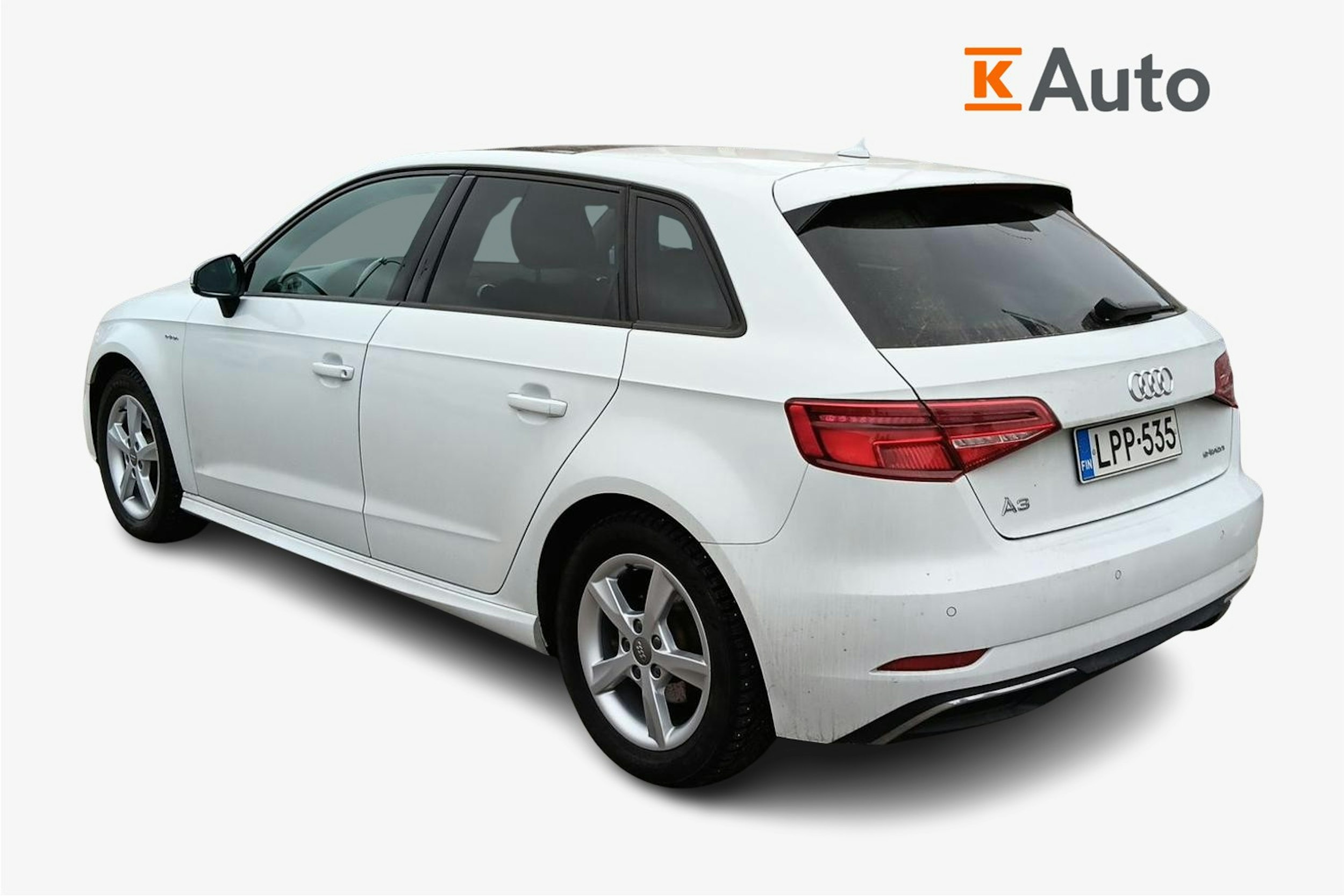 valkoinen Audi A3 2017 kuva 2.