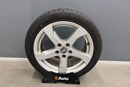 valkoinen Audi A3 2018 kuva 10.