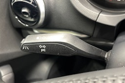 valkoinen Audi A3 2018 kuva 14.