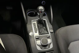 musta Audi A3 2017 kuva 16.