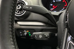 musta Audi A3 2017 kuva 18.