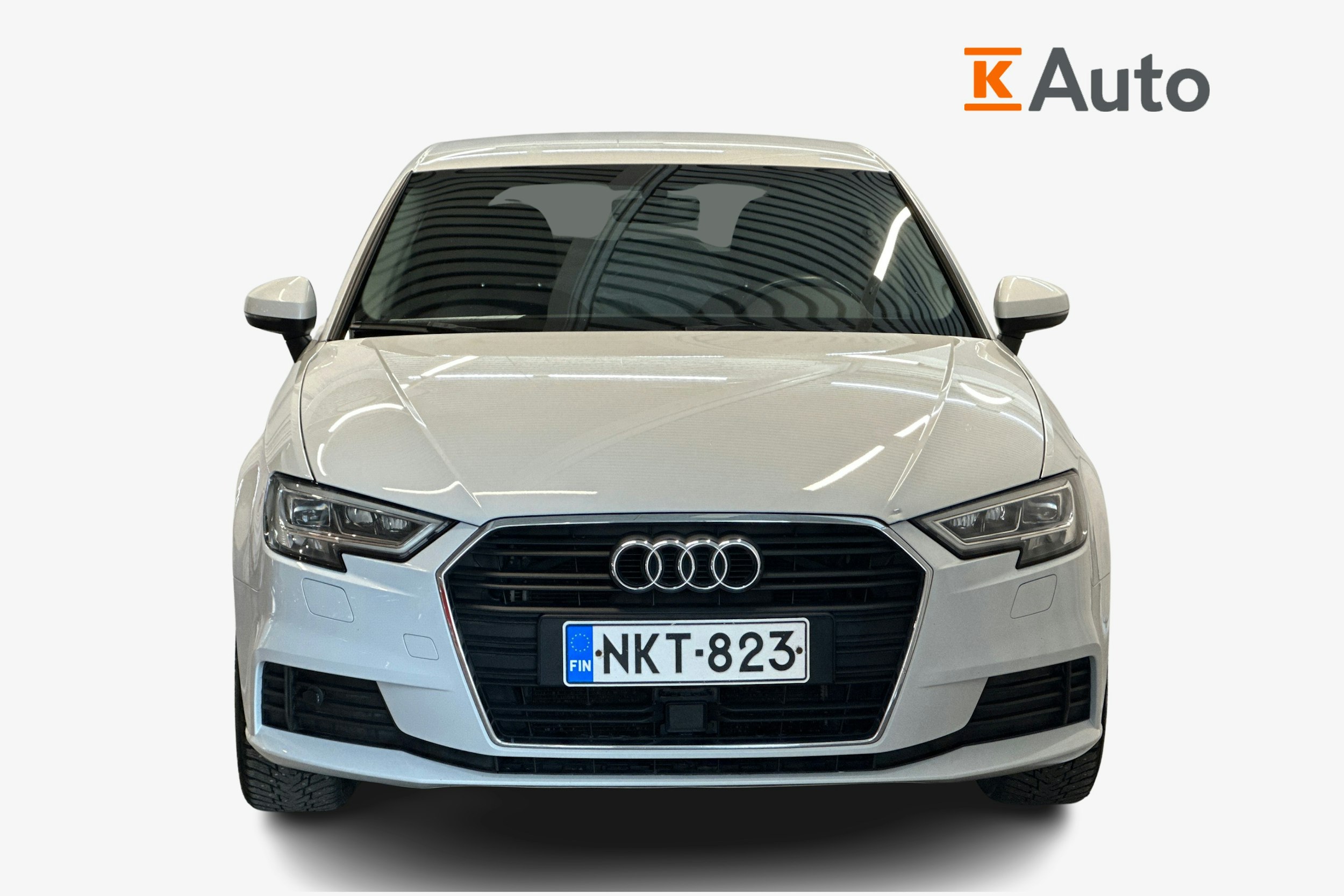 valkoinen Audi A3 2017 kuva 4.