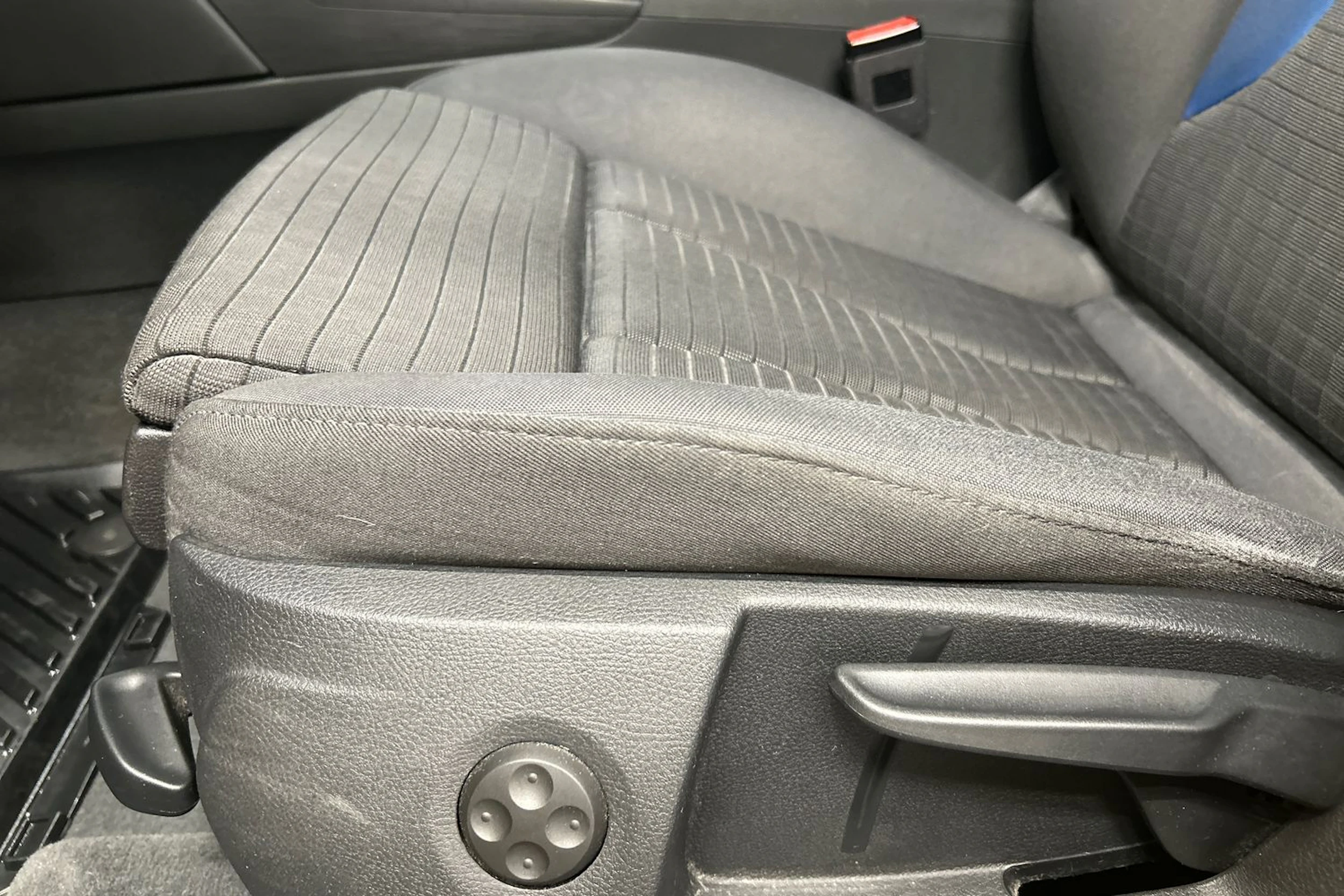 keltainen Audi A3 2017 kuva 14.