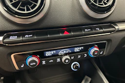 keltainen Audi A3 2017 kuva 23.