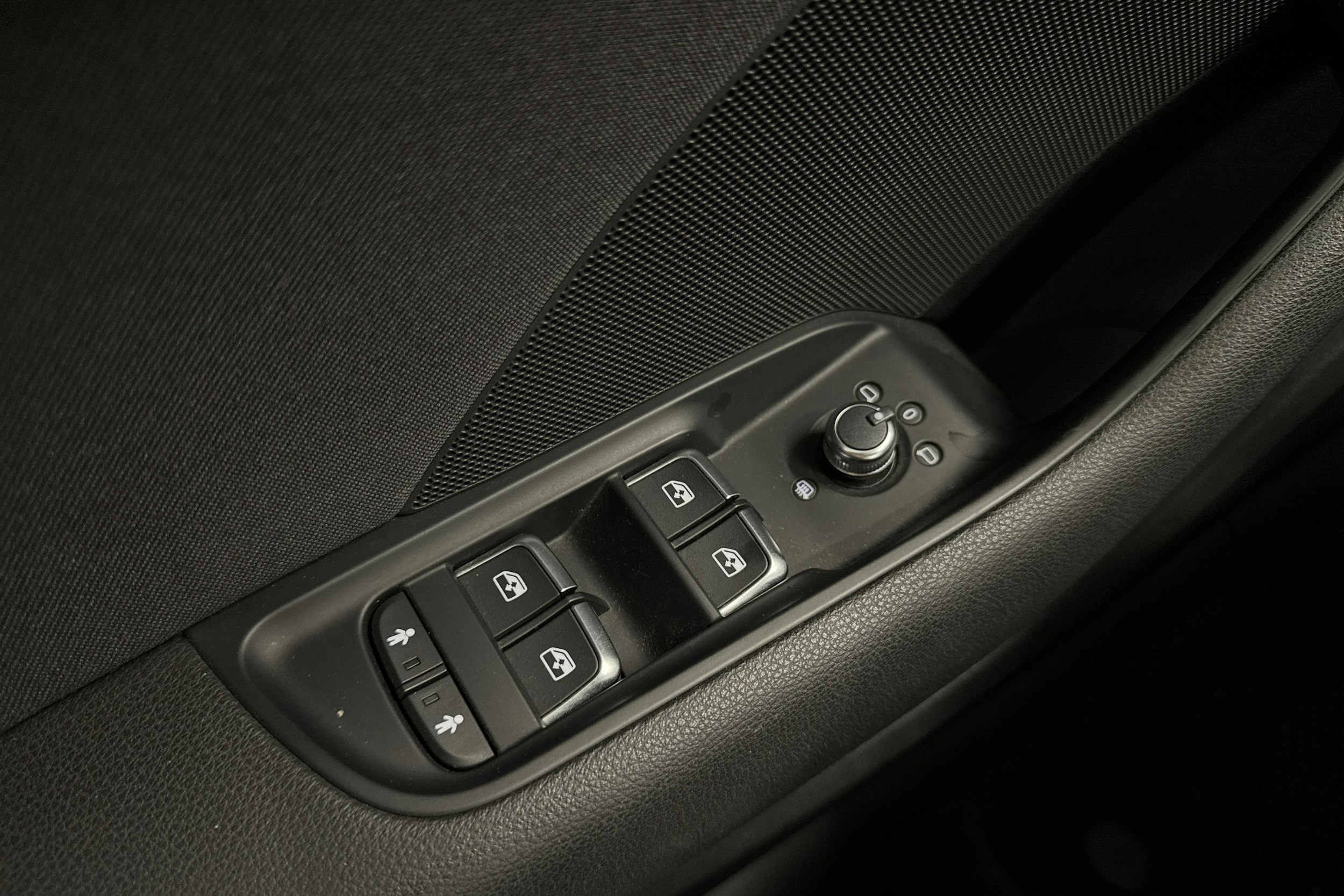 valkoinen Audi A3 2017 kuva 27.