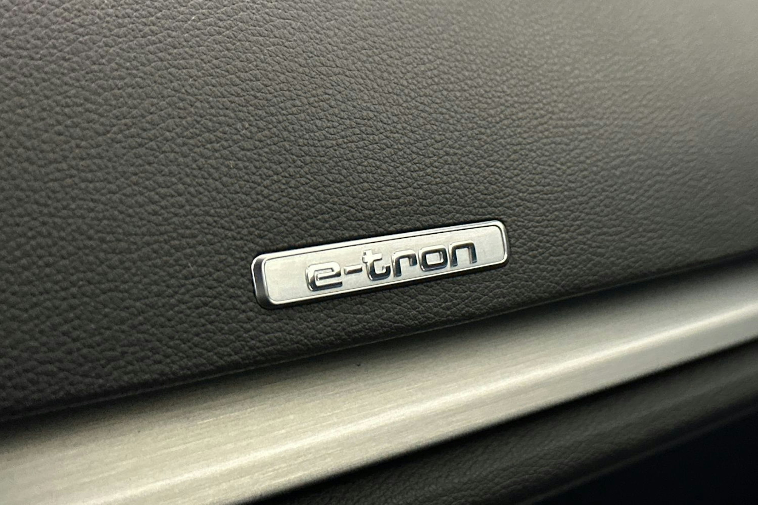 musta Audi A3 2017 kuva 32.