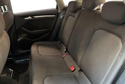 harmaa Audi A3 2017 kuva 8.