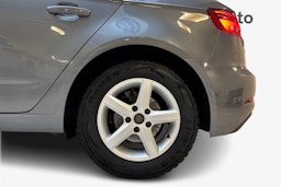 harmaa Audi A3 2017 kuva 9.