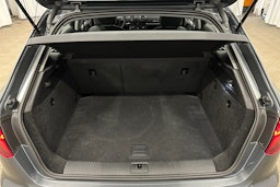harmaa Audi A3 2017 kuva 14.