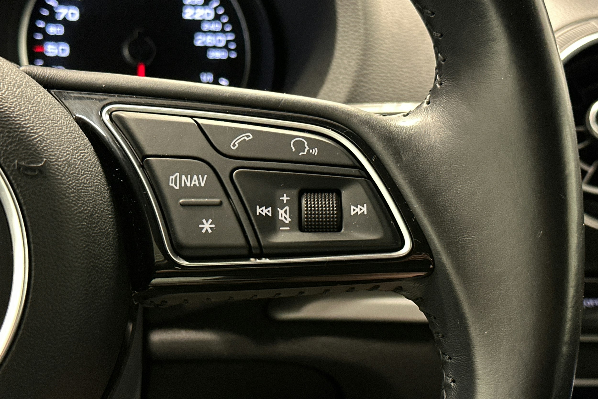 harmaa Audi A3 2017 kuva 19.