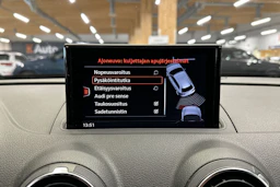 musta Audi A3 2017 kuva 15.
