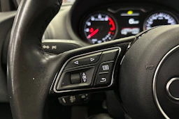 musta Audi A3 2017 kuva 20.