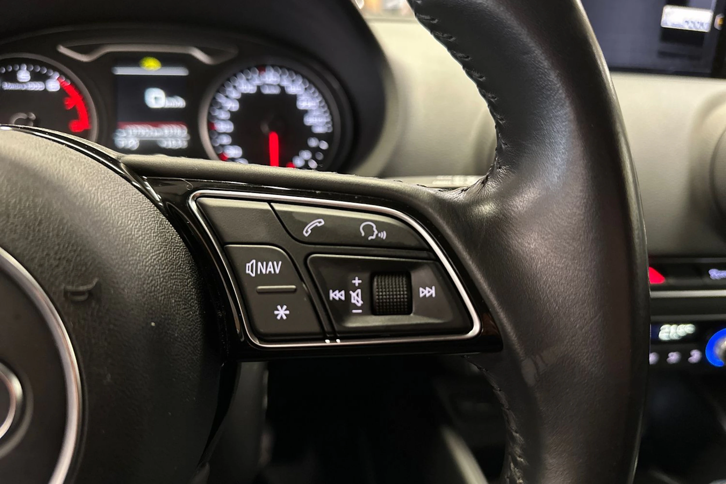 musta Audi A3 2017 kuva 21.