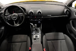 keltainen Audi A3 2017 kuva 9.