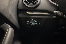 keltainen Audi A3 2017 kuva 15.