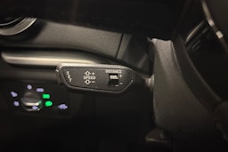 keltainen Audi A3 2017 kuva 16.