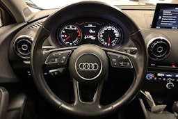 keltainen Audi A3 2017 kuva 17.