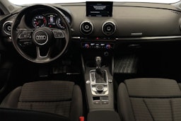 hopea Audi A3 2017 kuva 9.