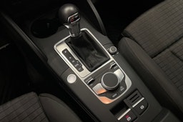 hopea Audi A3 2017 kuva 19.