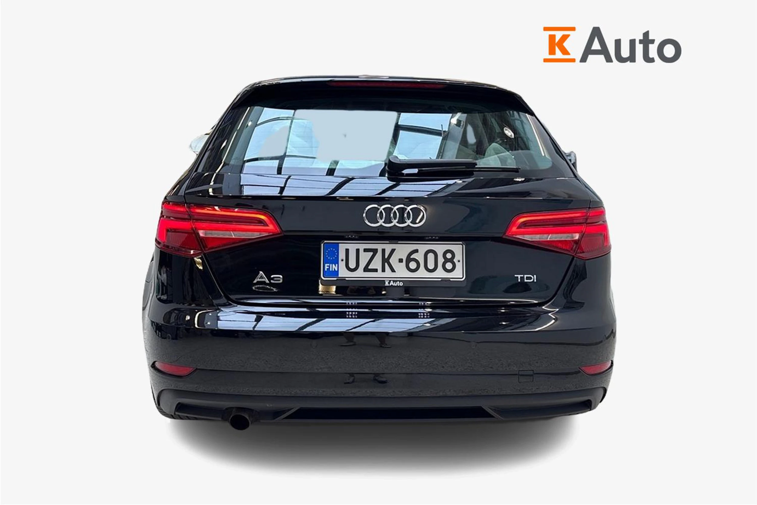 musta Audi A3 2017 kuva 3.