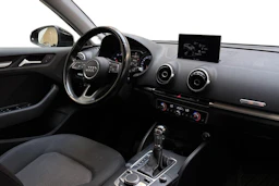 musta Audi A3 2017 kuva 7.
