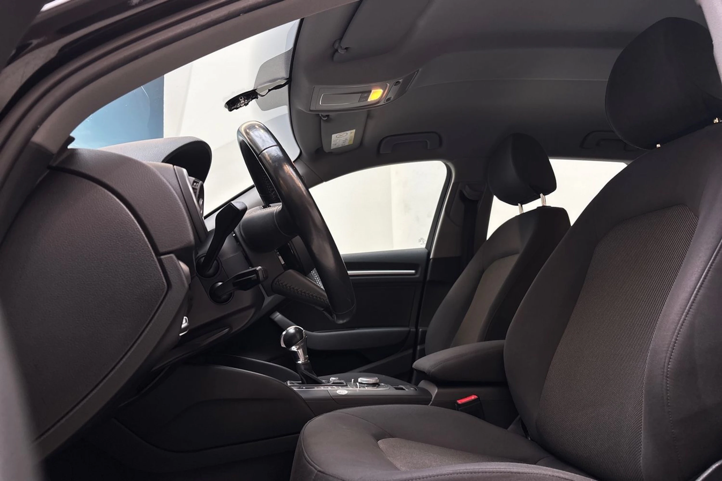 musta Audi A3 2017 kuva 11.