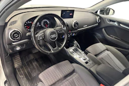 valkoinen Audi A3 2017 kuva 6.
