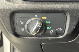 valkoinen Audi A3 2017 kuva 14.