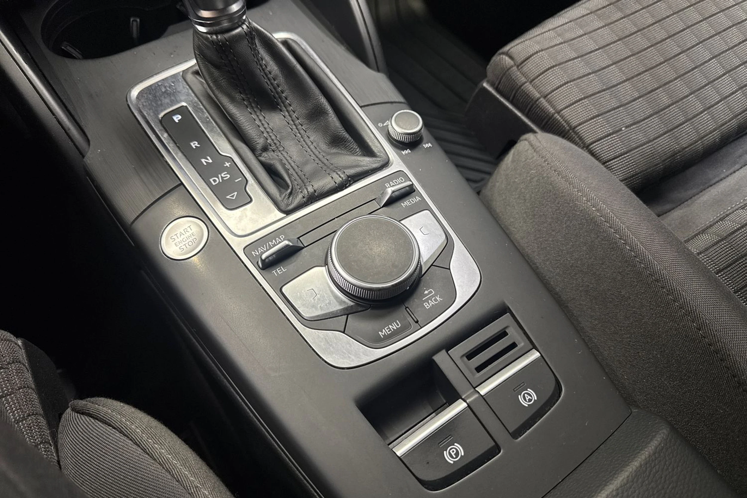 valkoinen Audi A3 2017 kuva 25.
