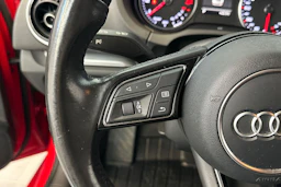 punainen Audi A3 2017 kuva 16.
