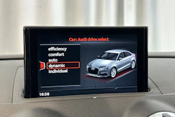 punainen Audi A3 2017 kuva 24.