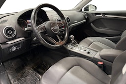 musta Audi A3 2017 kuva 3.