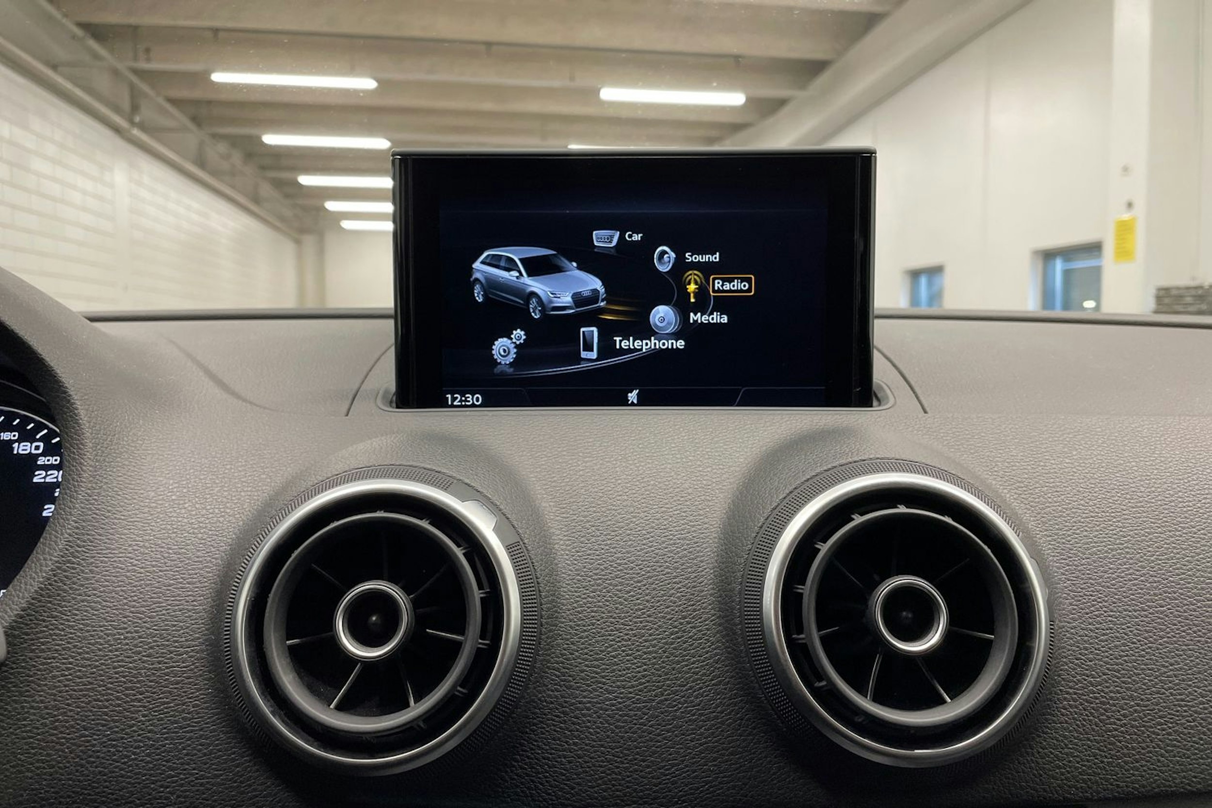 musta Audi A3 2017 kuva 17.