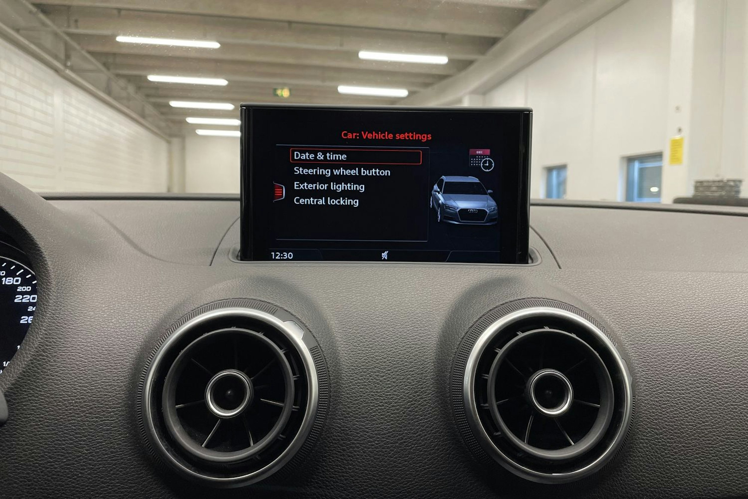 musta Audi A3 2017 kuva 19.