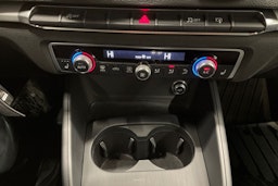 musta Audi A3 2017 kuva 20.